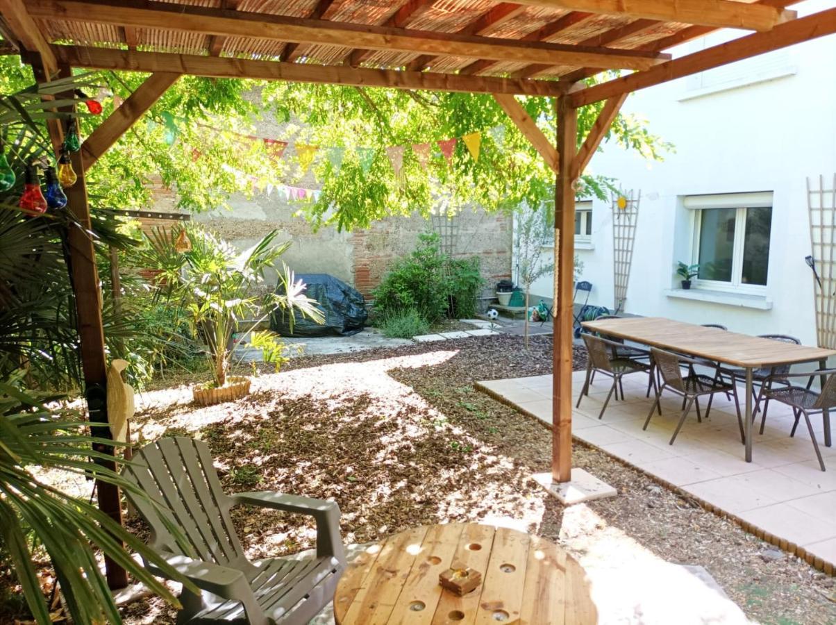 La Cahute, Appartement T2 Avec Jardin Ou Appartement Familial T6 مونْتوبا المظهر الخارجي الصورة