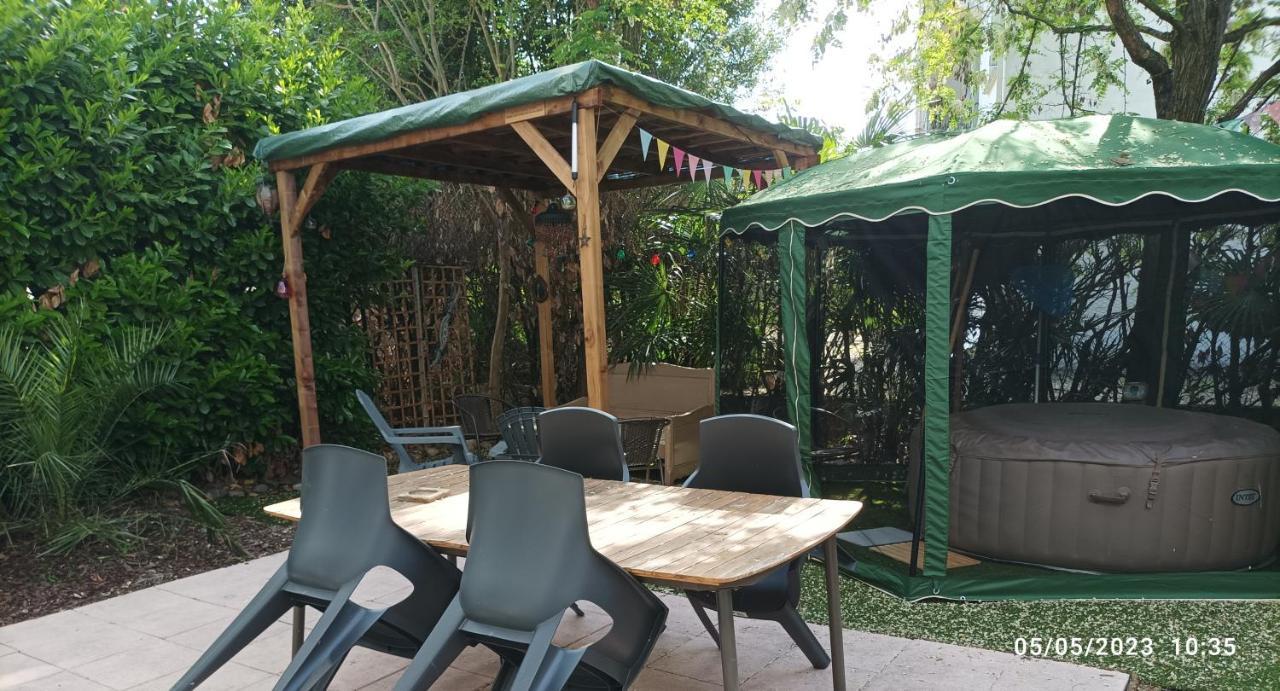 La Cahute, Appartement T2 Avec Jardin Ou Appartement Familial T6 مونْتوبا المظهر الخارجي الصورة
